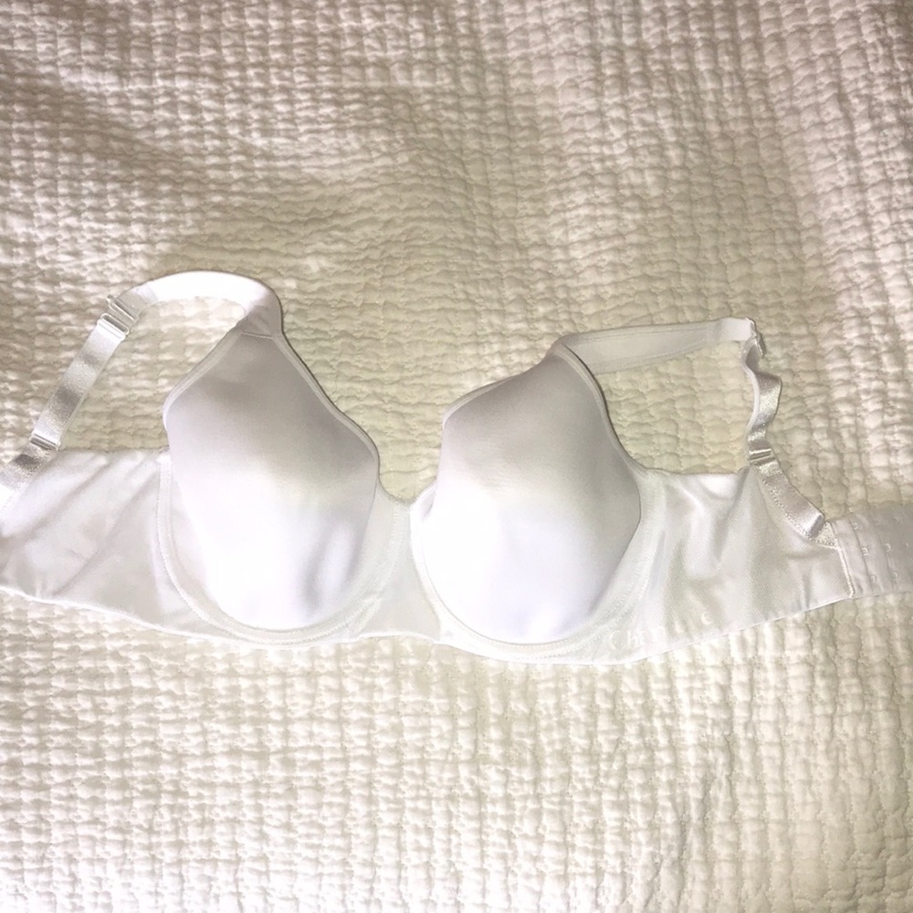 Chantelle High Impact Convertible Sports Bra